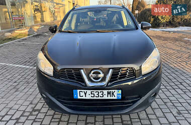 Позашляховик / Кросовер Nissan Qashqai+2 2013 в Рівному