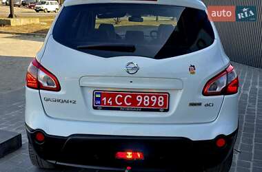 Внедорожник / Кроссовер Nissan Qashqai+2 2010 в 