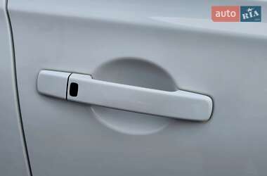 Внедорожник / Кроссовер Nissan Qashqai+2 2010 в 