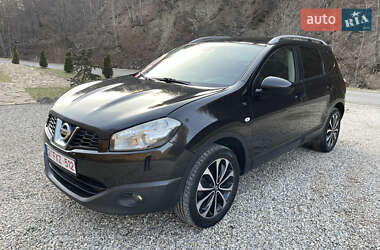 Внедорожник / Кроссовер Nissan Qashqai+2 2013 в Косове