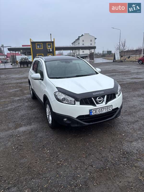 Nissan Qashqai+2 2011