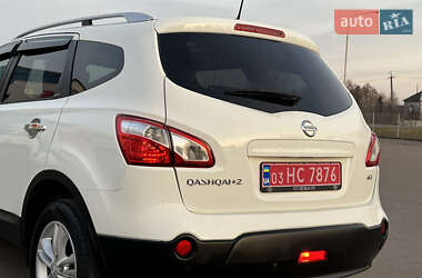 Позашляховик / Кросовер Nissan Qashqai+2 2010 в Ковелі