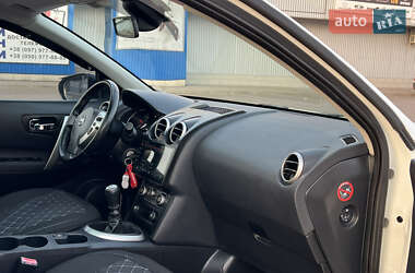 Позашляховик / Кросовер Nissan Qashqai+2 2010 в Ковелі