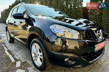 Внедорожник / Кроссовер Nissan Qashqai+2 2011 в 