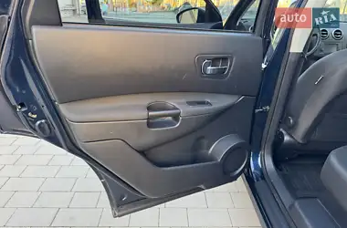 Nissan Qashqai+2 2012