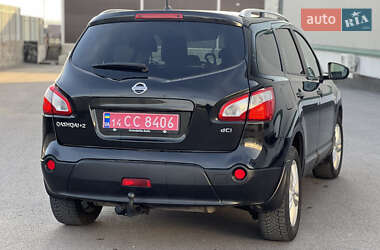 Позашляховик / Кросовер Nissan Qashqai+2 2011 в Вінниці