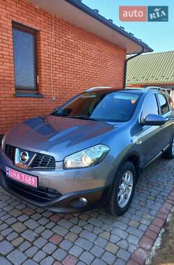 Позашляховик / Кросовер Nissan Qashqai+2 2010 в Ковелі