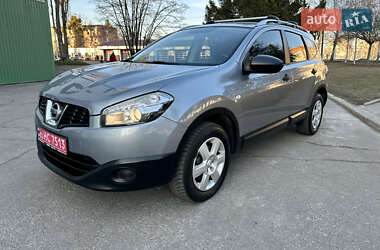 Позашляховик / Кросовер Nissan Qashqai+2 2010 в Полтаві