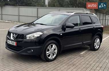 Nissan Qashqai+2 2011