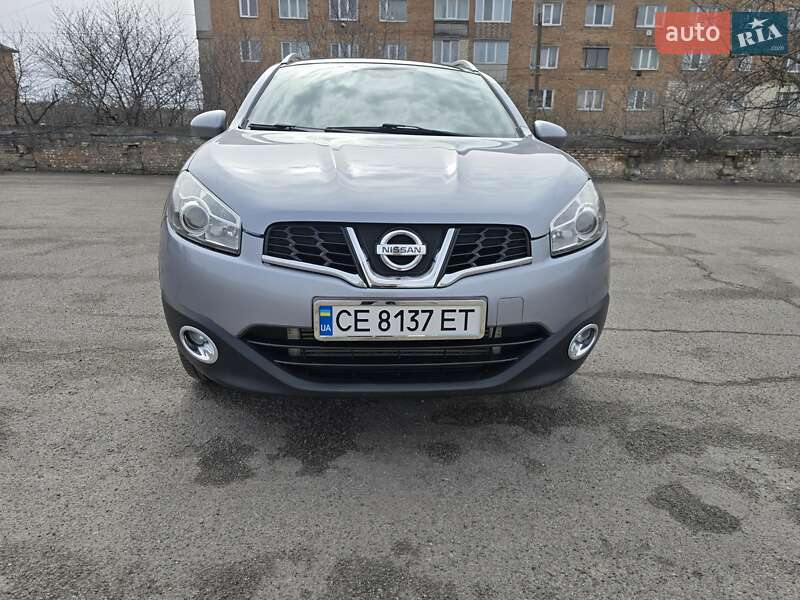 Nissan Qashqai+2 2011