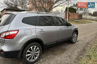 Позашляховик / Кросовер Nissan Qashqai+2 2010 в Хмельницькому