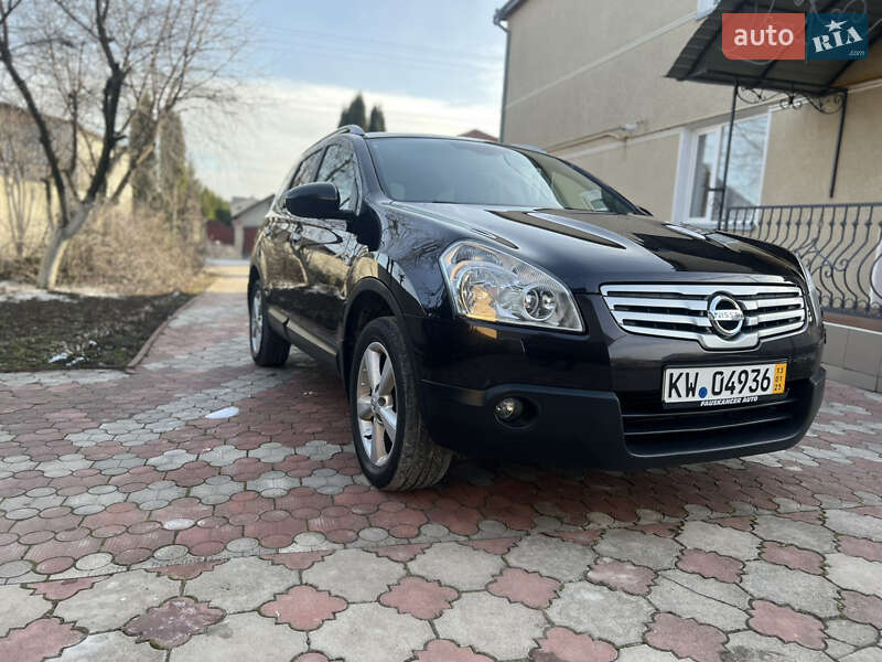 Внедорожник / Кроссовер Nissan Qashqai+2 2009 в Тернополе