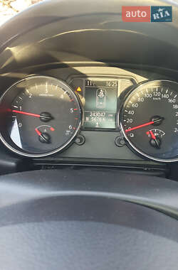 Позашляховик / Кросовер Nissan Qashqai+2 2011 в 