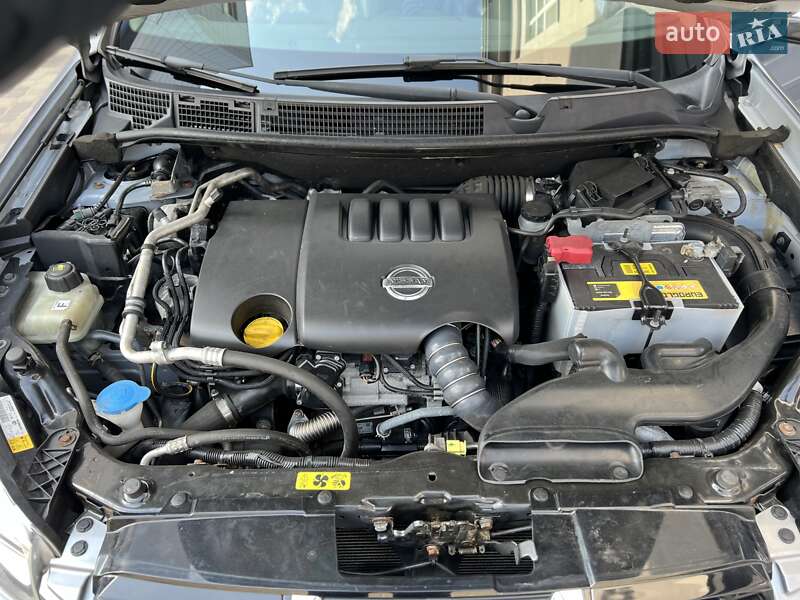Внедорожник / Кроссовер Nissan Qashqai+2 2010 в Полтаве