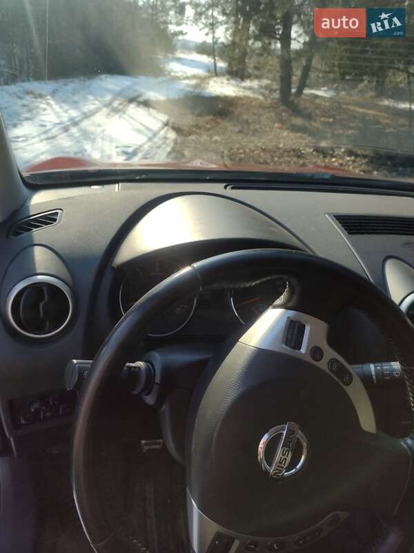 Внедорожник / Кроссовер Nissan Qashqai+2 2012 в Камне-Каширском