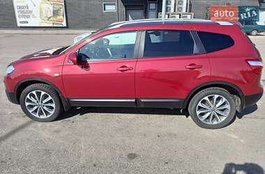 Внедорожник / Кроссовер Nissan Qashqai+2 2013 в 