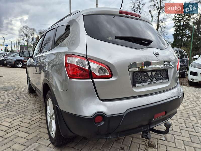 Позашляховик / Кросовер Nissan Qashqai+2 2011 в Сумах