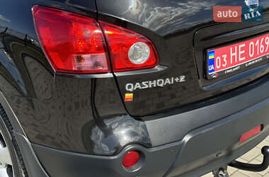 Внедорожник / Кроссовер Nissan Qashqai+2 2009 в 