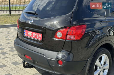 Внедорожник / Кроссовер Nissan Qashqai+2 2009 в 