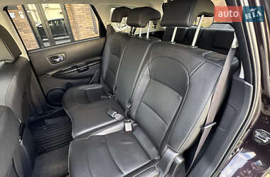 Позашляховик / Кросовер Nissan Qashqai+2 2012 в 
