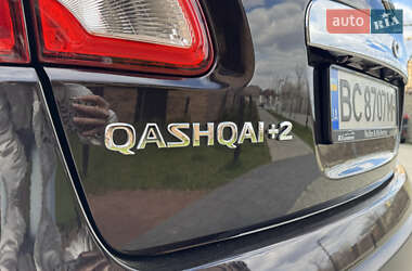 Позашляховик / Кросовер Nissan Qashqai+2 2012 в 