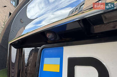 Позашляховик / Кросовер Nissan Qashqai+2 2012 в 