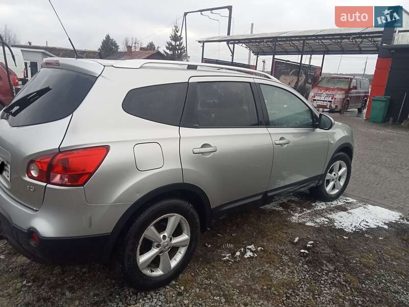 Внедорожник / Кроссовер Nissan Qashqai+2 2009 в Рава-Русской