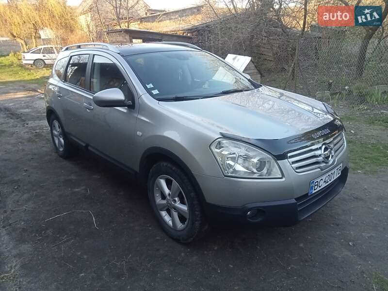Внедорожник / Кроссовер Nissan Qashqai+2 2009 в Рава-Русской