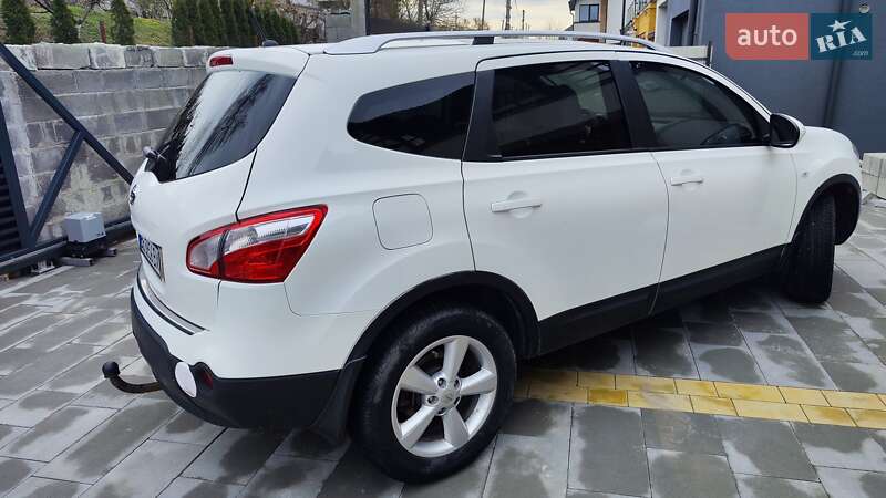Внедорожник / Кроссовер Nissan Qashqai+2 2011 в Тернополе фото 8 Внедорожник / Кроссовер Nissan Qashqai+2 2011 в Тернополе