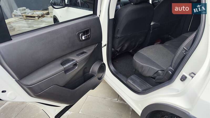 Внедорожник / Кроссовер Nissan Qashqai+2 2011 в Тернополе фото 11 Внедорожник / Кроссовер Nissan Qashqai+2 2011 в Тернополе