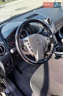 Позашляховик / Кросовер Nissan Qashqai+2 2010 в 