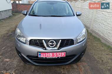 Позашляховик / Кросовер Nissan Qashqai+2 2012 в 