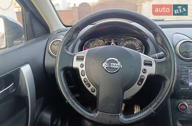 Позашляховик / Кросовер Nissan Qashqai+2 2012 в 