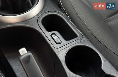 Позашляховик / Кросовер Nissan Qashqai+2 2012 в 
