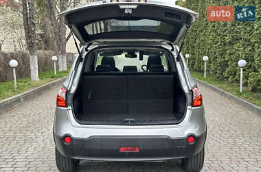 Внедорожник / Кроссовер Nissan Qashqai+2 2013 в 