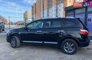Позашляховик / Кросовер Nissan Qashqai+2 2011 в 