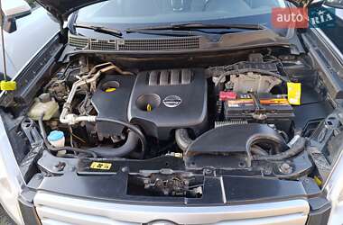 Внедорожник / Кроссовер Nissan Qashqai+2 2009 в 