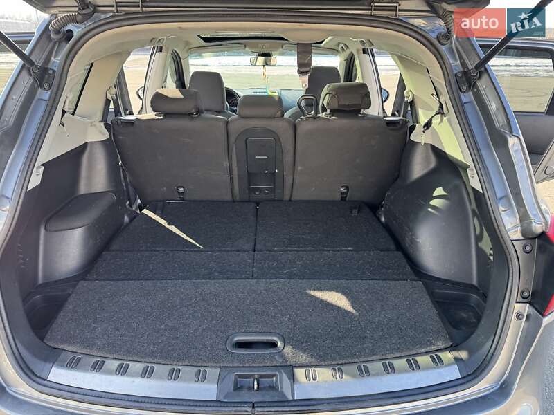 Внедорожник / Кроссовер Nissan Qashqai+2 2013 в Киеве