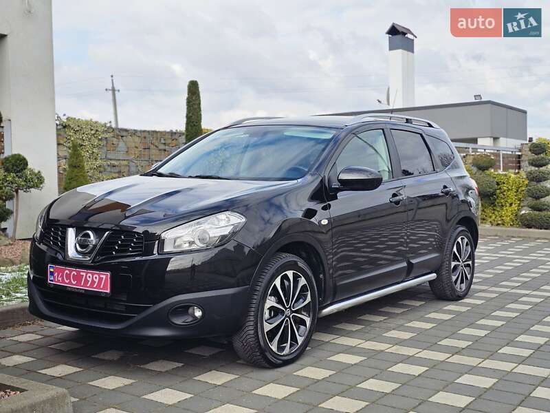 Позашляховик / Кросовер Nissan Qashqai+2 2011 в Стрию