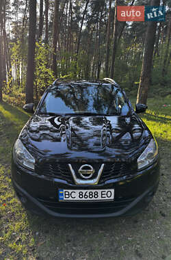 Nissan Qashqai+2 2011