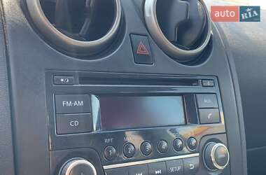 Позашляховик / Кросовер Nissan Qashqai+2 2012 в 