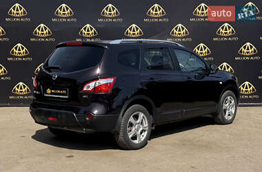 Позашляховик / Кросовер Nissan Qashqai+2 2012 в 