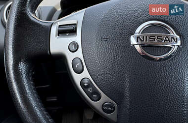 Позашляховик / Кросовер Nissan Qashqai+2 2012 в 