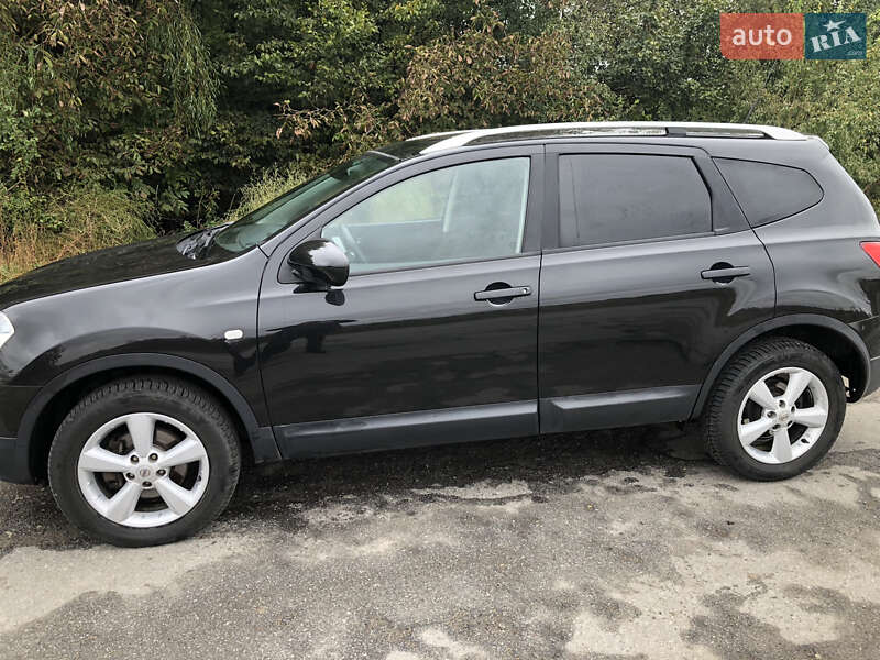 Nissan Qashqai+2 2009