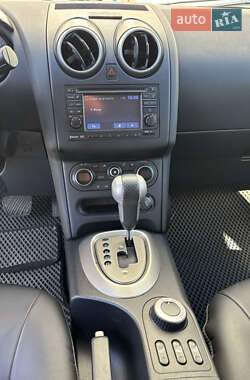 Позашляховик / Кросовер Nissan Qashqai+2 2012 в 