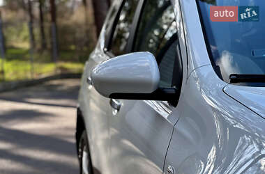 Внедорожник / Кроссовер Nissan Qashqai+2 2010 в 