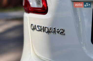 Внедорожник / Кроссовер Nissan Qashqai+2 2010 в 