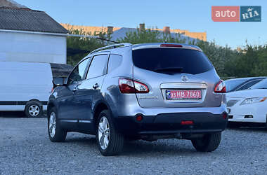 Внедорожник / Кроссовер Nissan Qashqai+2 2011 в 