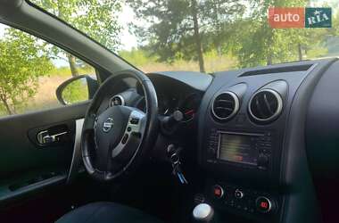 Позашляховик / Кросовер Nissan Qashqai+2 2012 в 