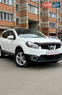 Внедорожник / Кроссовер Nissan Qashqai+2 2011 в Сумах
